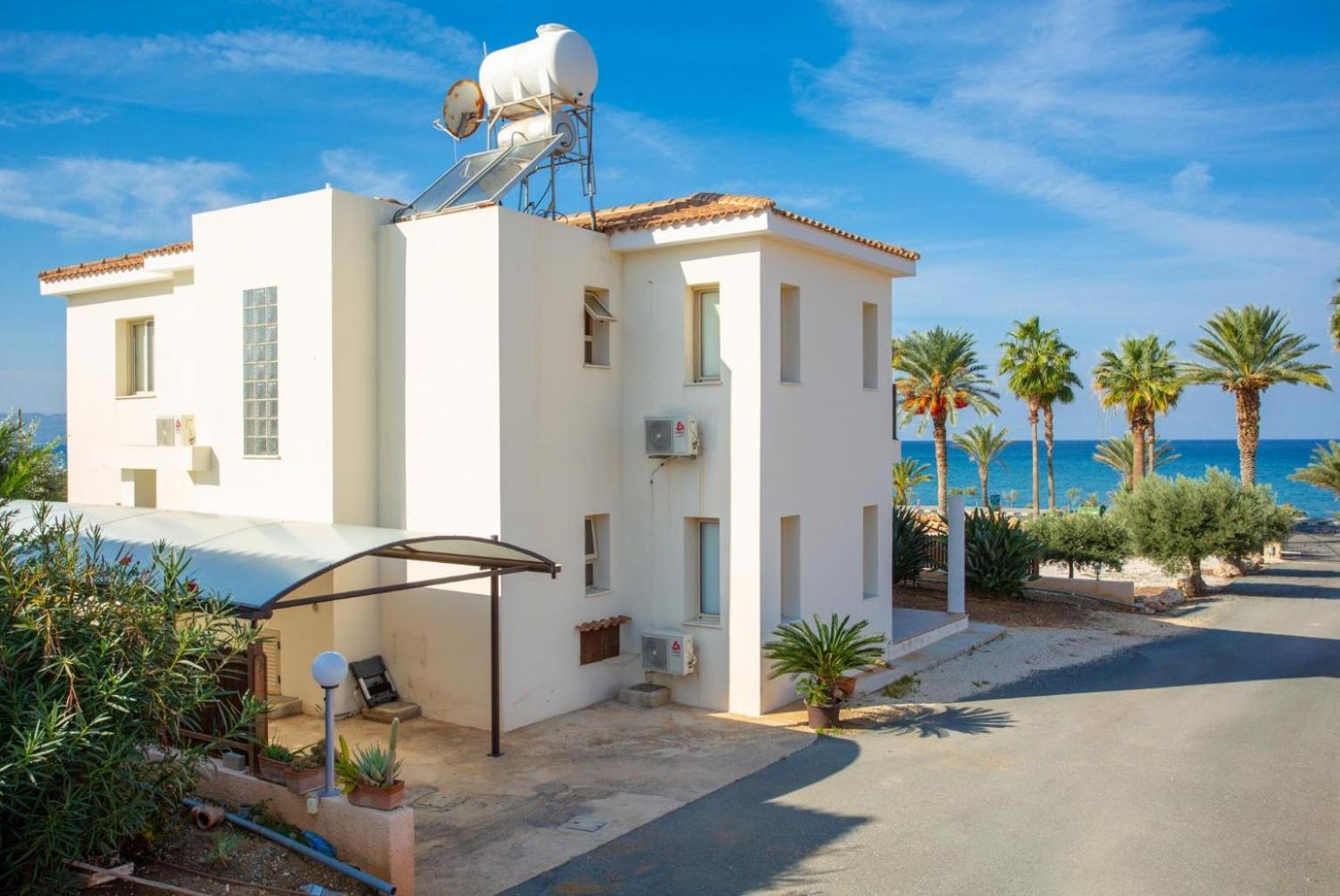 Villa Seashore One Пафос Экстерьер фото