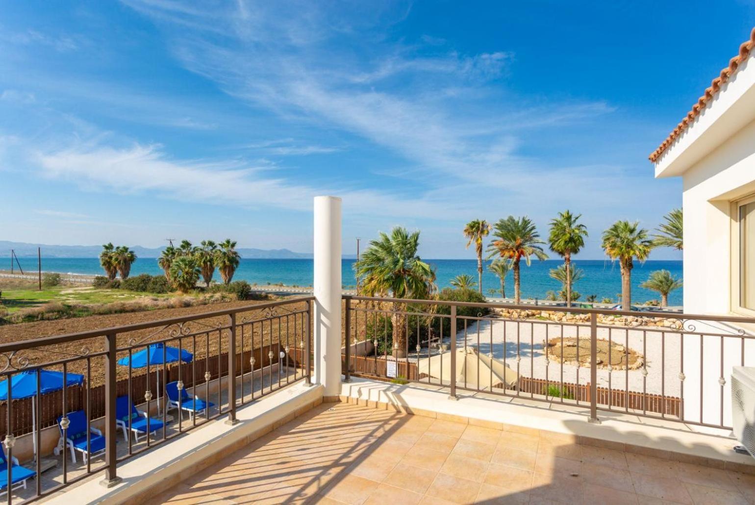 Villa Seashore One Пафос Экстерьер фото