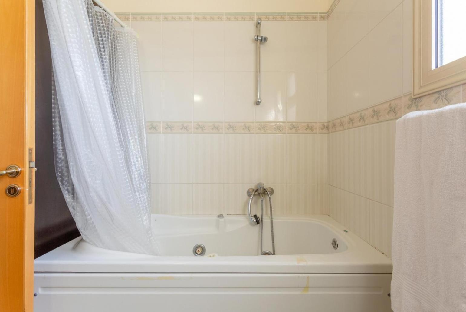 Villa Seashore One Пафос Экстерьер фото