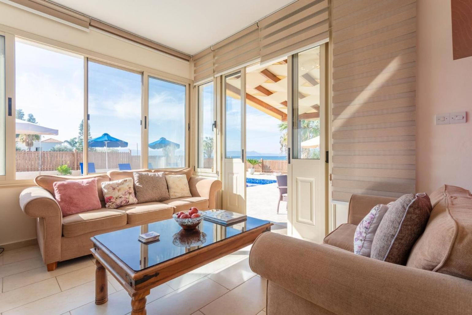 Villa Seashore One Пафос Экстерьер фото
