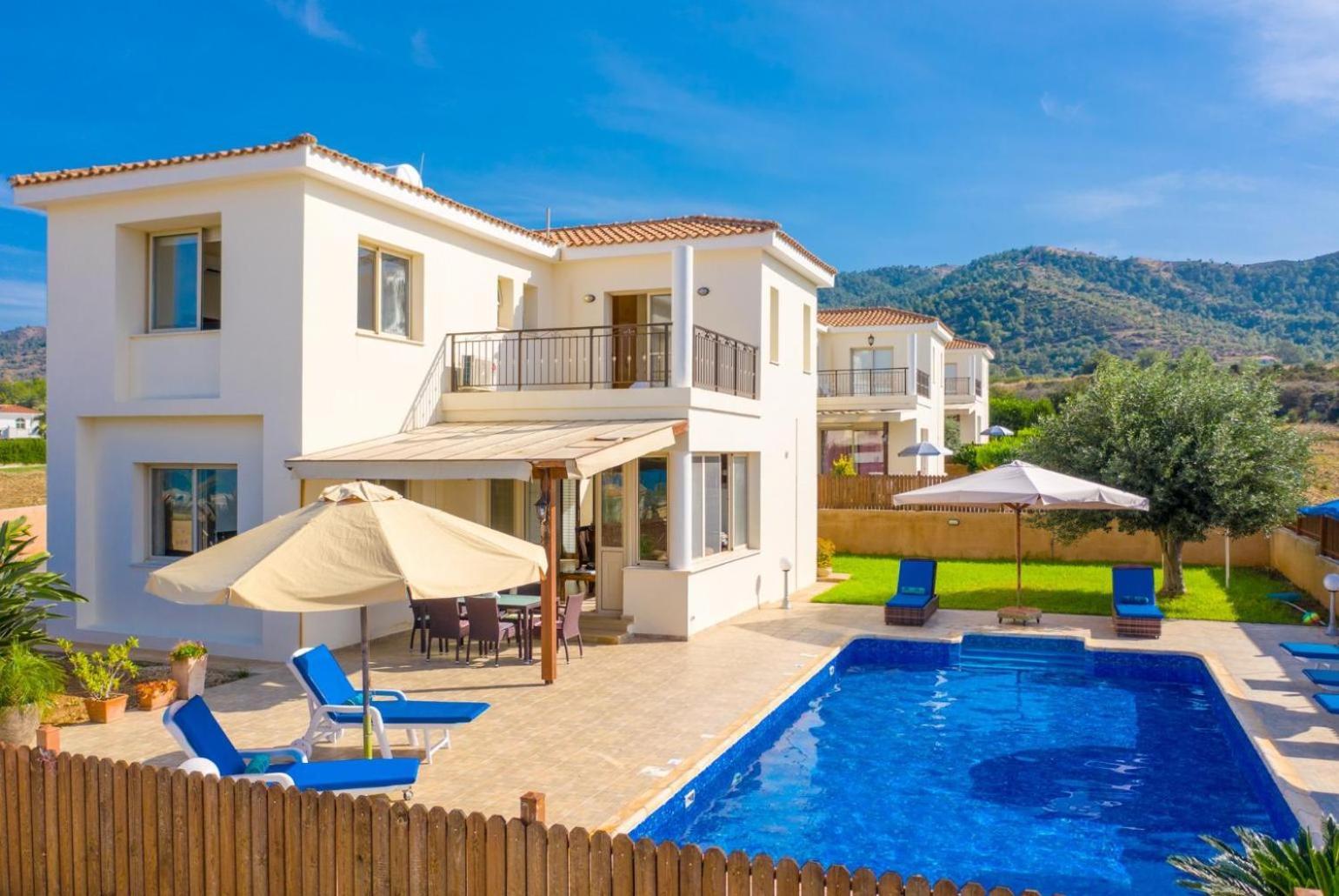Villa Seashore One Пафос Экстерьер фото